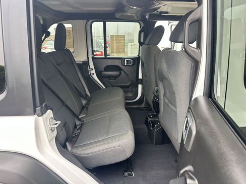 Used 2025 Jeep Wrangler Sport S image 25