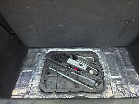 Used 2009 MINI Cooper John Cooper Works FWD image 29