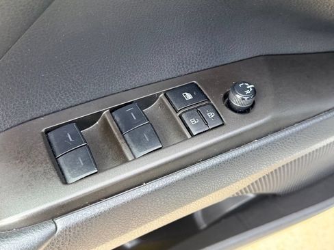 Used 2024 Toyota Camry SE w/ Convenience Package FWD image 12