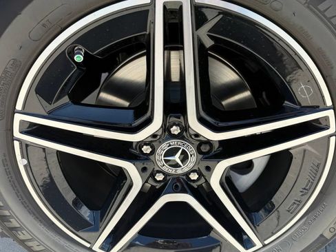Used 2026 Mercedes-Benz GLE 450 4MATIC image 10