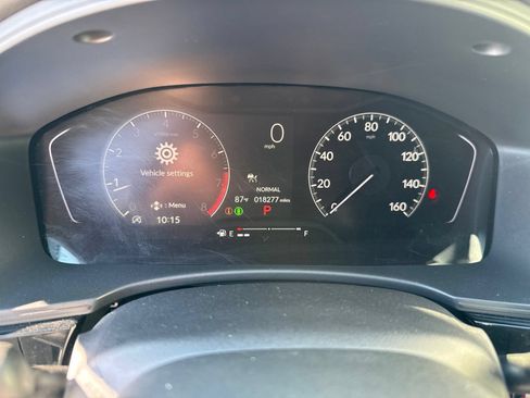 Used 2025 Honda Civic Sport image 29
