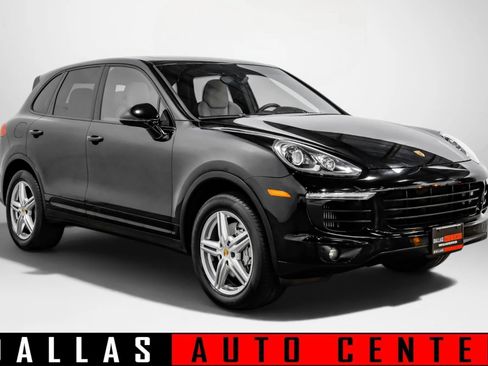 Used 2017 Porsche Cayenne S AWD/4WD image 1