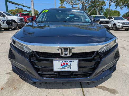 Used 2019 Honda Accord LX image 8