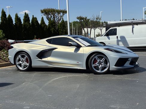 Used 2022 Chevrolet Corvette Stingray Preferred Cpe w/ Z51 Performance Package image 2