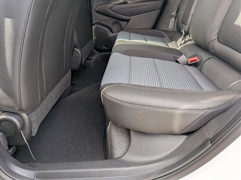 New 2026 Chevrolet Trax LT w/ Sunroof Package image 16