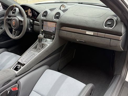 Used 2024 Porsche 718 Boxster Spyder RS w/ Weissach Package image 24