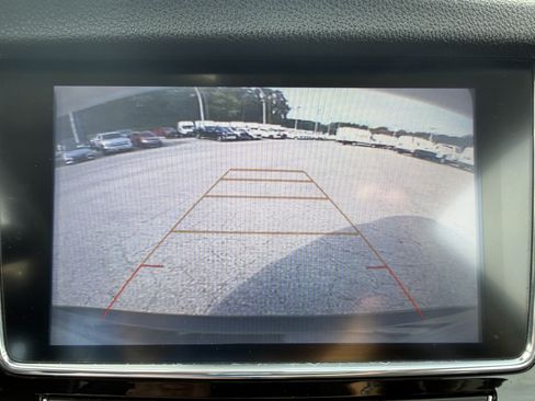Used 2019 Buick Encore Preferred w/ Safety Package FWD image 17