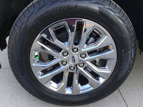 New 2026 Ford F150 XLT w/ Equipment Group 302A MID image 8