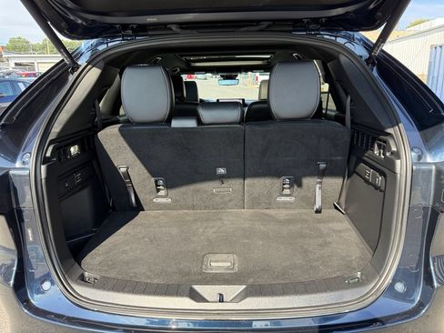Used 2024 MAZDA CX-90 Plug-In Hybrid w/ Premium Plus AWD/4WD image 28