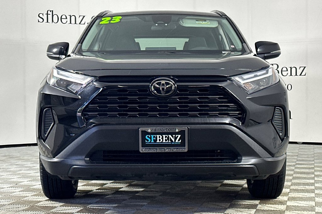 Used 2023 Toyota RAV4 XLE FWD image 9