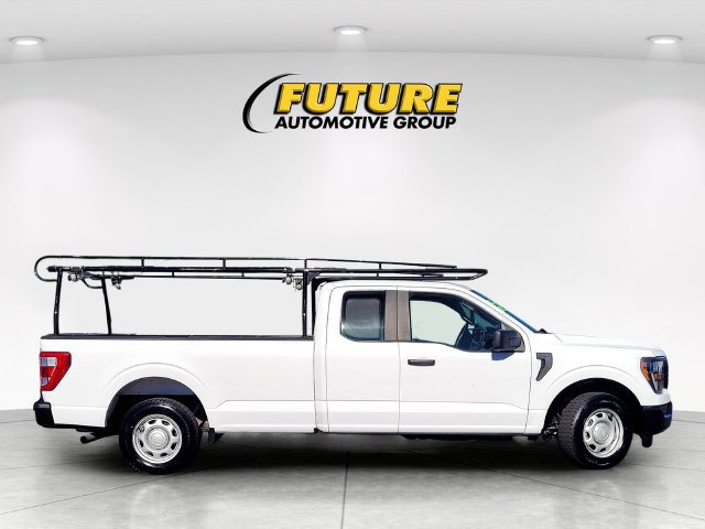 Used 2023 Ford F150 XL RWD image 3