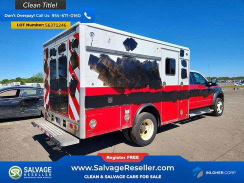 Used 2017 Ford F550 4x4 SuperCab Super Duty image 4