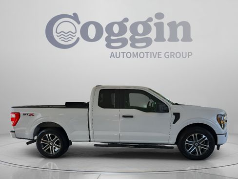 Certified 2023 Ford F150 XL w/ STX Appearance Package RWD image 6