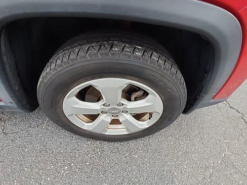 Certified 2018 Jeep Compass Latitude image 17