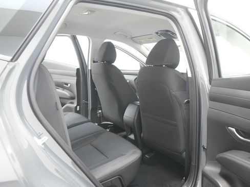 New 2026 Hyundai Tucson SE image 25