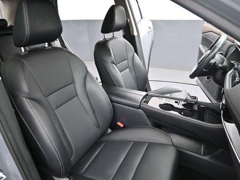 Used 2023 Nissan Rogue SL w/ SL Premium Package FWD image 27