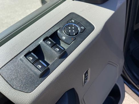 Used 2018 Ford F150 XL w/ Equipment Group 101A Mid RWD image 23