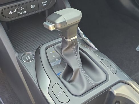 New 2026 Kia K4 FWD image 25