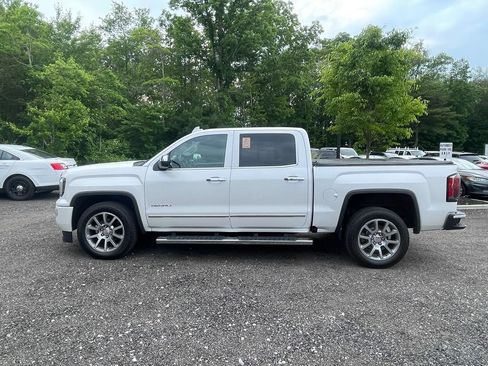 Used 2017 GMC Sierra 1500 Denali AWD/4WD image 9