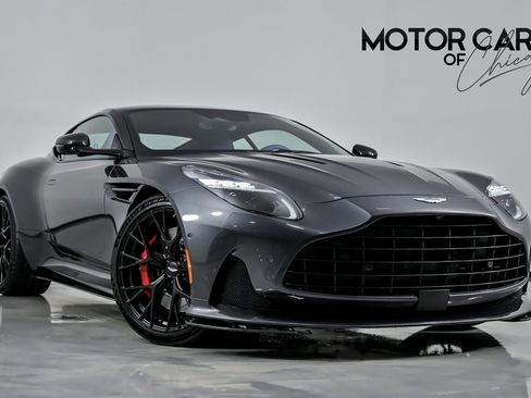 Used 2024 Aston Martin DB12 Coupe image 1