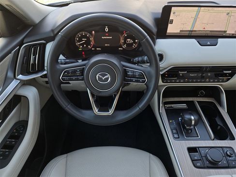 Certified 2025 MAZDA CX-90 3.3 Turbo w/ Premium Plus Pkg image 15