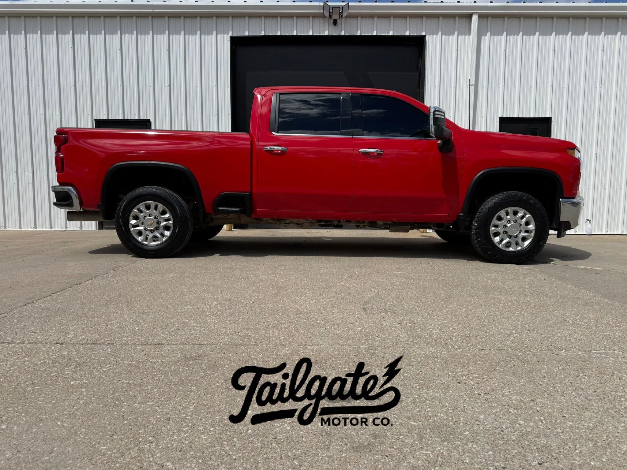 Used 2022 Chevrolet Silverado 2500 LTZ w/ LTZ Convenience Package AWD/4WD image 1