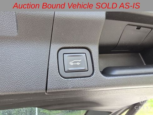 Used 2017 GMC Acadia SLT w/ LPO, Protection Package AWD/4WD image 27