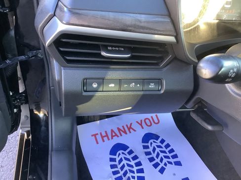 Used 2023 Nissan Altima 2.5 SV w/ SV Premium Package image 13