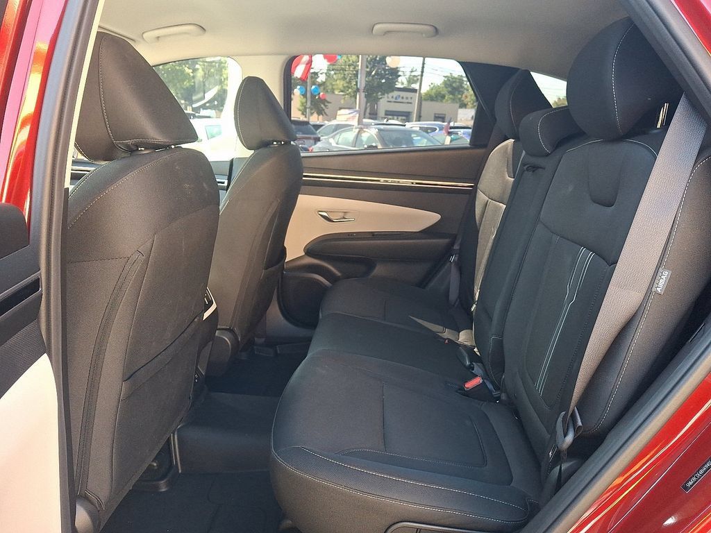 Used 2024 Hyundai Tucson SEL AWD/4WD image 11
