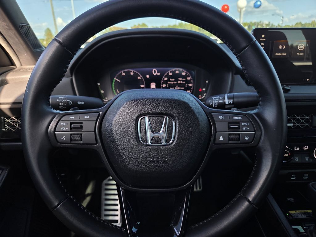 Used 2025 Honda Accord Sport image 23