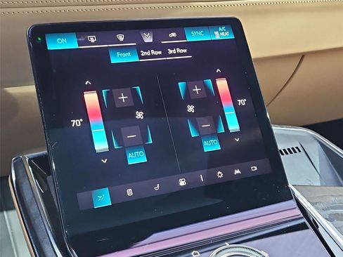 New 2025 Cadillac Escalade IQ Sport 2 AWD/4WD image 15