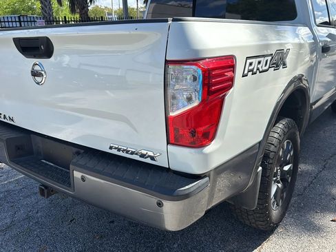 Used 2019 Nissan Titan PRO-4X w/ Pro-4x Convenience Package image 40