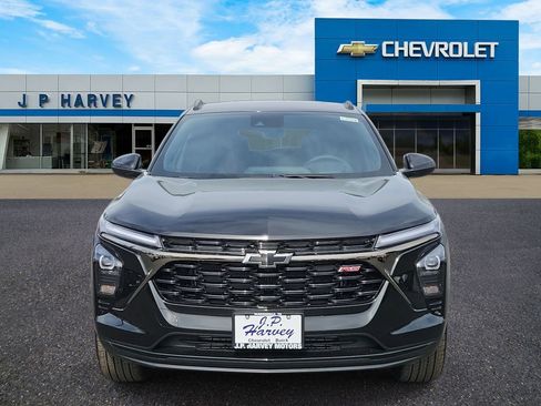 New 2026 Chevrolet Trax RS image 2