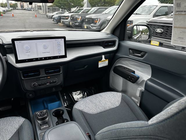 Certified 2025 Ford Maverick XLT w/ Equipment Group 302A AWD/4WD image 17