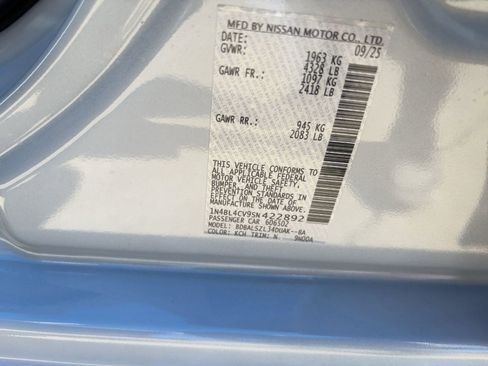 New 2025 Nissan Altima 2.5 SR w/ SR Premium Package image 20