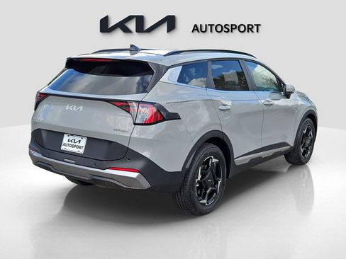 New 2026 Kia Sportage EX image 8