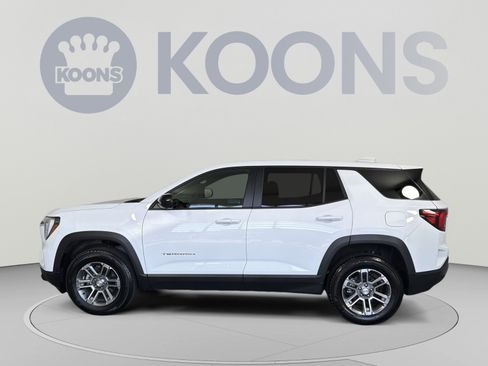 New 2026 GMC Terrain Elevation w/ Technology Package II FWD image 2