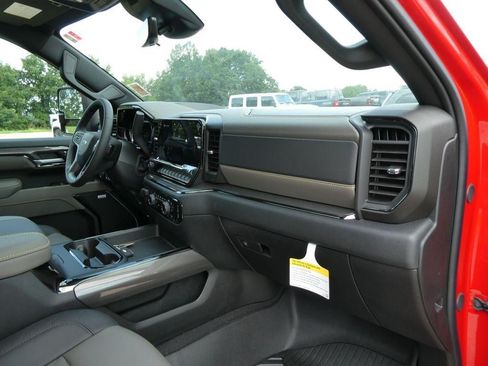 New 2026 Chevrolet Silverado 2500 ZR2 w/ ZR2 Bison Edition AWD/4WD image 11