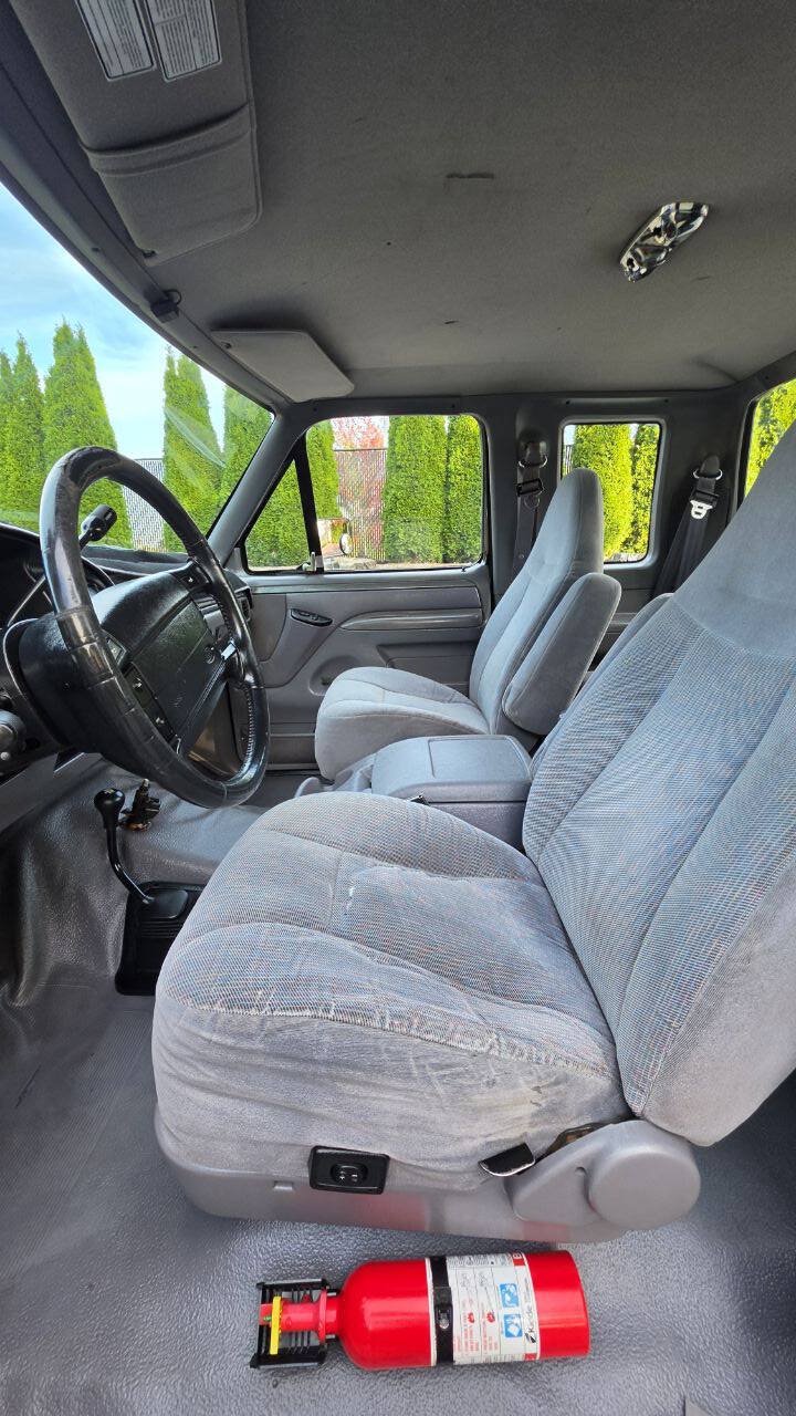 Used 1994 Ford F150 XL AWD/4WD image 8
