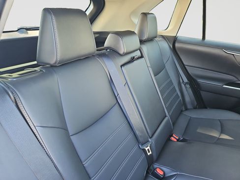 Used 2023 Toyota RAV4 XLE Premium FWD image 39