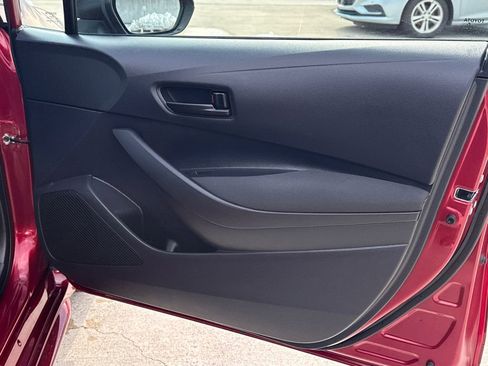 Certified 2025 Toyota Corolla LE image 11