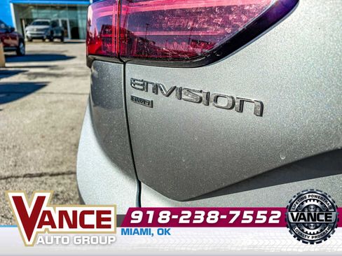 Used 2024 Buick Envision Sport Touring image 11