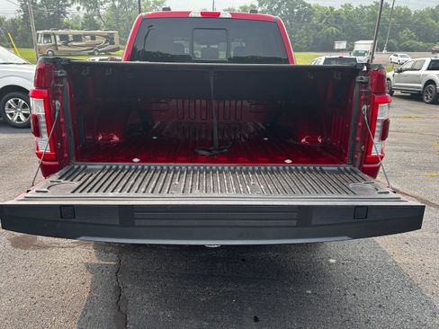 Used 2021 Ford F150 Lariat w/ Equipment Group 502A High AWD/4WD image 8