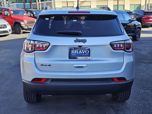 New 2026 Jeep Compass Latitude image 6