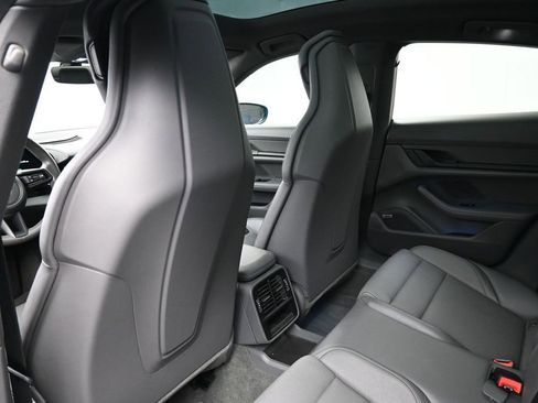 Certified 2021 Porsche Taycan 4S AWD/4WD image 8