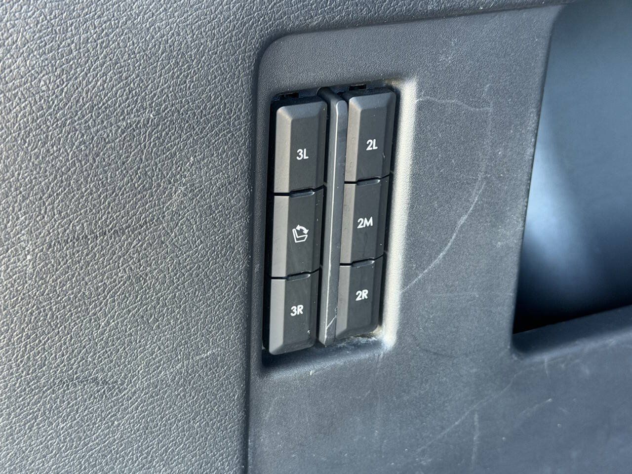 Used 2022 Lincoln Navigator Reserve AWD/4WD image 36