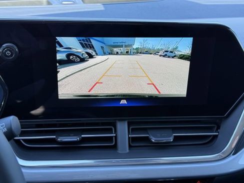 New 2026 Chevrolet Trax LT w/ Driver Confidence Package image 22