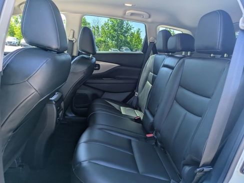 Used 2024 Nissan Murano SV image 16