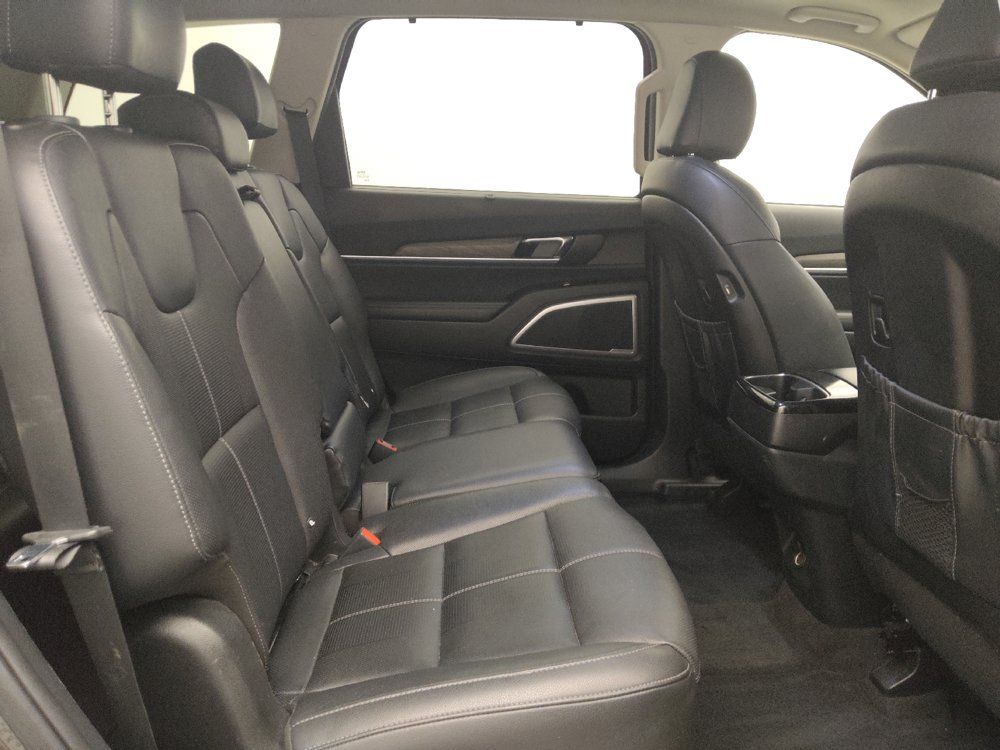 Used 2021 Kia Telluride EX FWD image 19