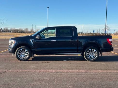 Used 2023 Ford F150 Limited image 44